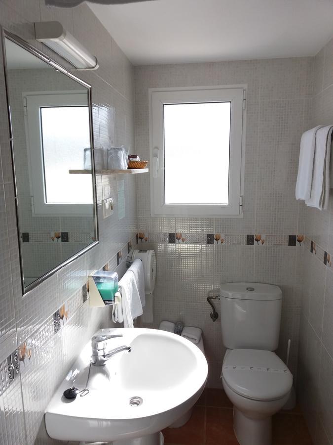Hostal La Pilarica Paterna Eksteriør billede