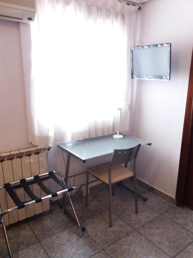 Hostal La Pilarica Paterna Værelse billede