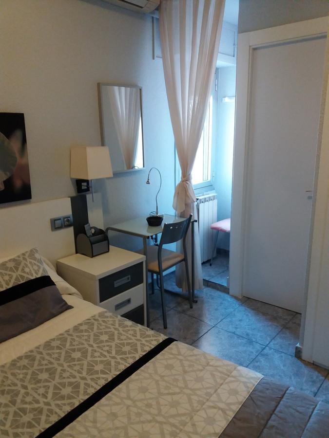 Hostal La Pilarica Paterna Værelse billede
