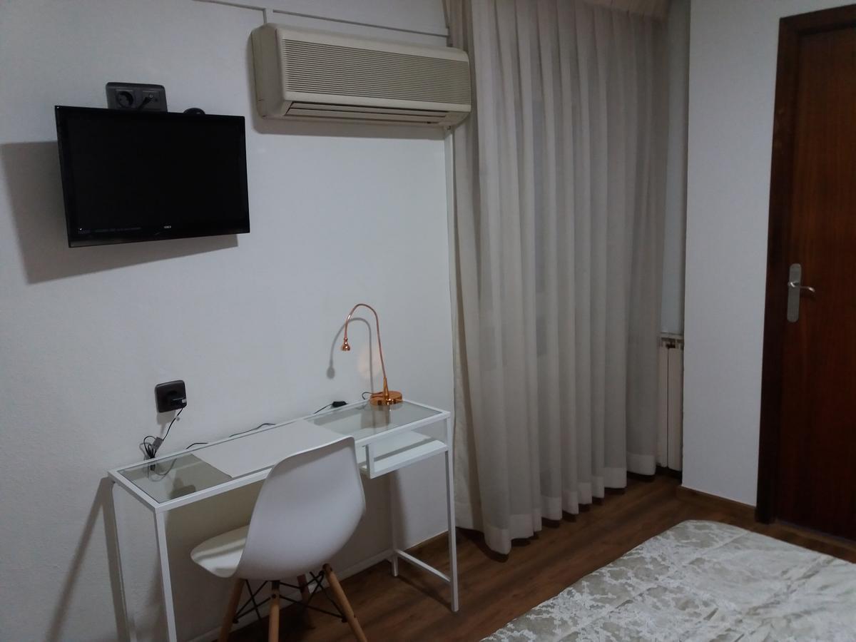 Hostal La Pilarica Paterna Eksteriør billede
