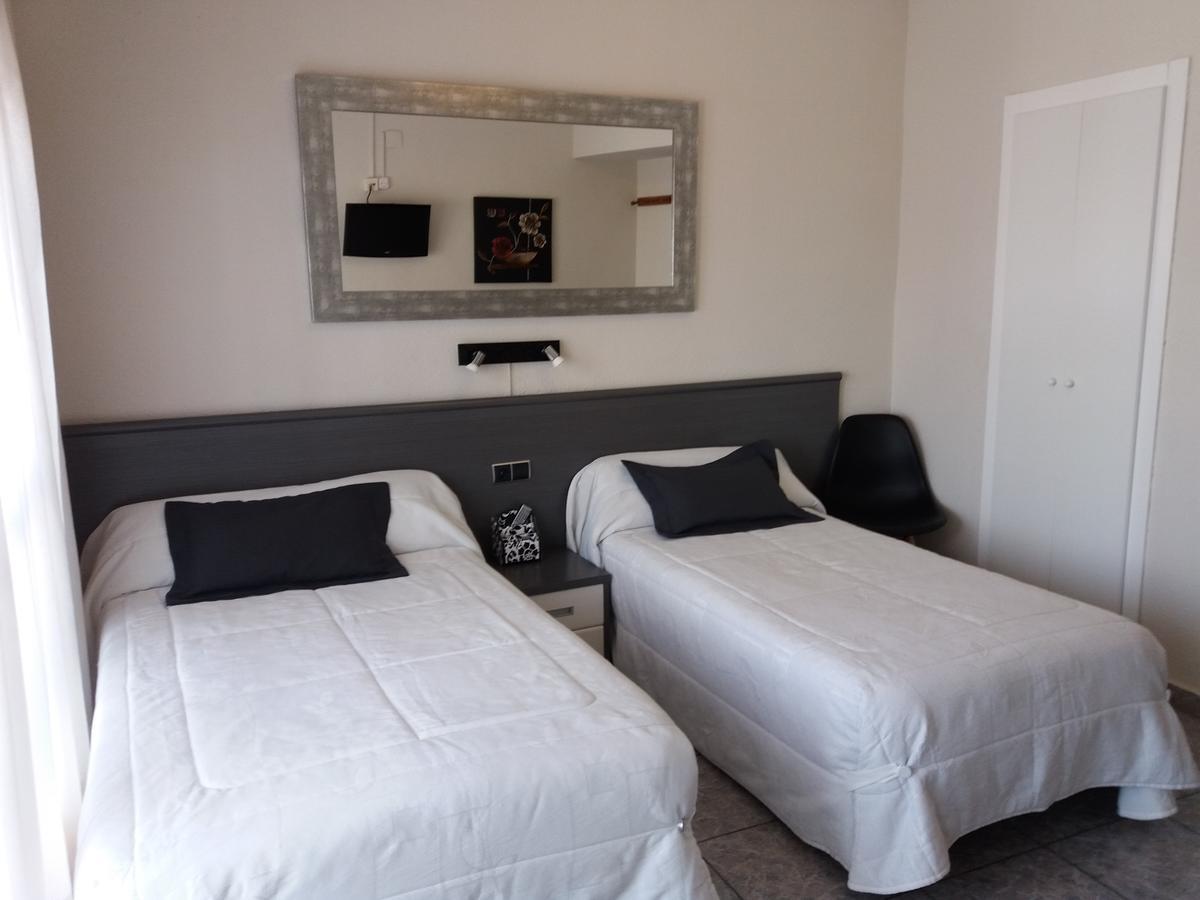 Hostal La Pilarica Paterna Eksteriør billede