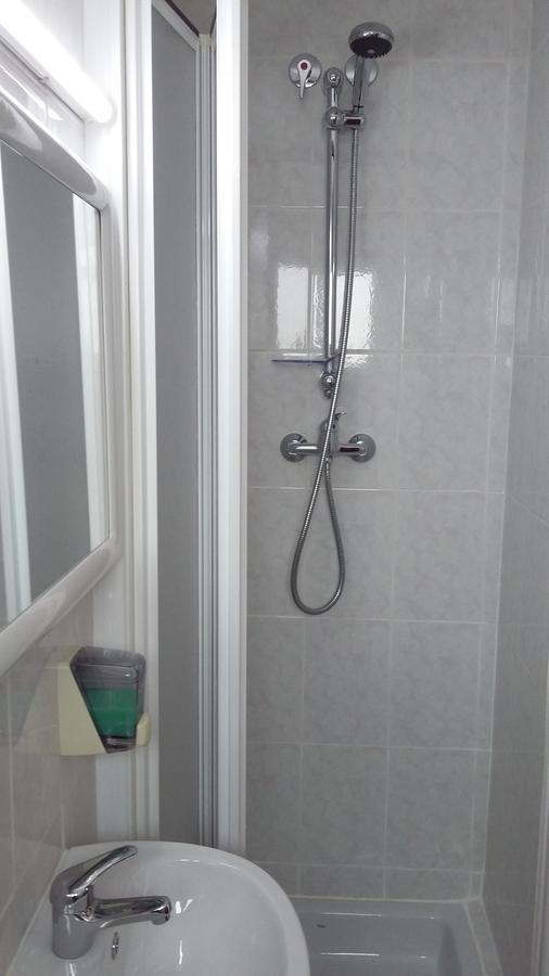 Hostal La Pilarica Paterna Eksteriør billede